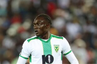 لاعب كرة القدم الإيفواري إسحاق سيسيه