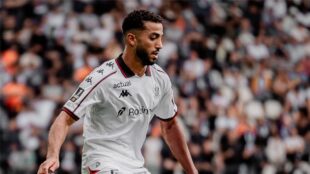 محمد عبد المنعم لاعب نيس