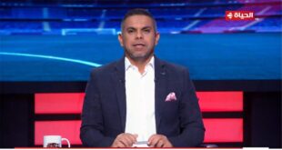 صورة كريم حسن شحاتة أثناء تقديمه لبرنامجه