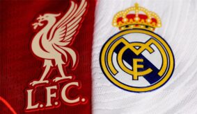 شعار دوري أبطال أوروبا مع شعاري ليفربول وريال مدريد