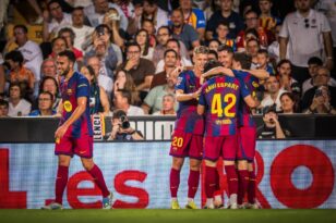 ملعب ميستايا قبل مباراة برشلونة وفالنسيا