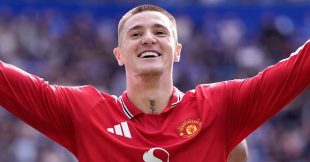 صورة للاعب مانشستر يونايتد بنجامين سيسكو