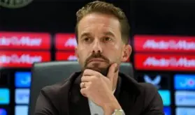 ديفي ريجو، المدير الرياضي لفينورد، يتحدث عن مواجهة برشلونة في دوري أبطال أوروبا