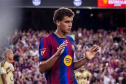 صورة للاعب حمزة عبد الكريم بقميص برشلونة