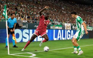 لاعبو ريال مدريد يشعرون بالإحباط بعد تلقي هدف ضد ريال بيتيس