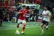 صورة تجمع لاعبي الأهلي والزمالك في مباراة قمة