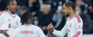 حكم مباراة ليفربول وفياريال في دوري أبطال أوروبا 2026/27