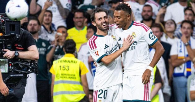 كيليان مبابي يحتفل بتسجيل هدف لريال مدريد ضد إشبيلية